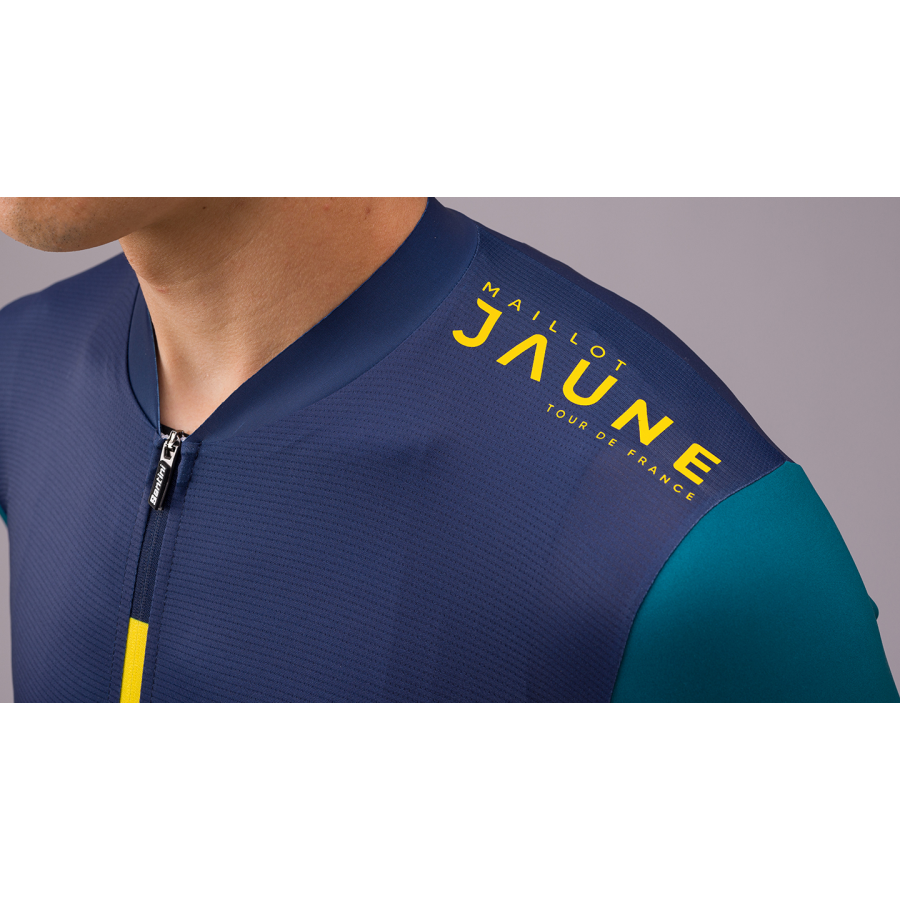 Santini célèbre le Tour de France 2023 avec des kits en édition